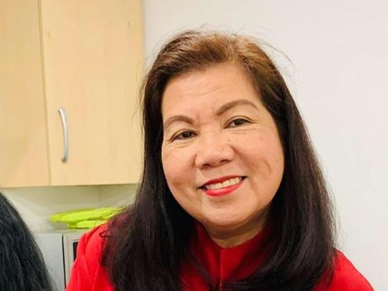Portrait of Resy Manalo