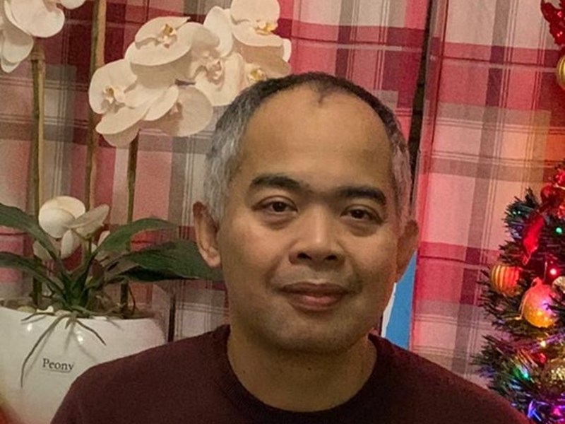 Portrait of Allan Macalalad